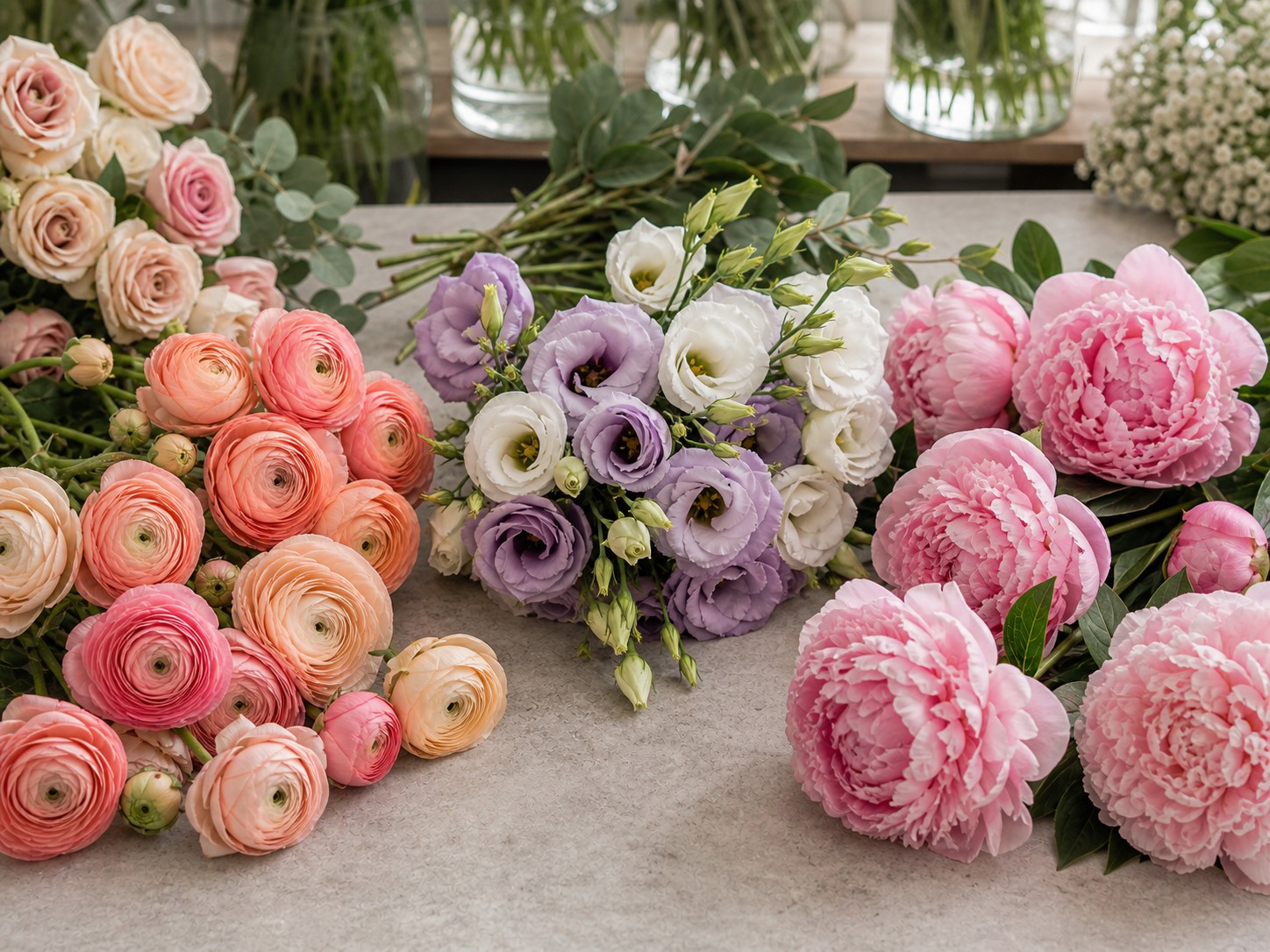 Ranunculus Lisianthus Peonies