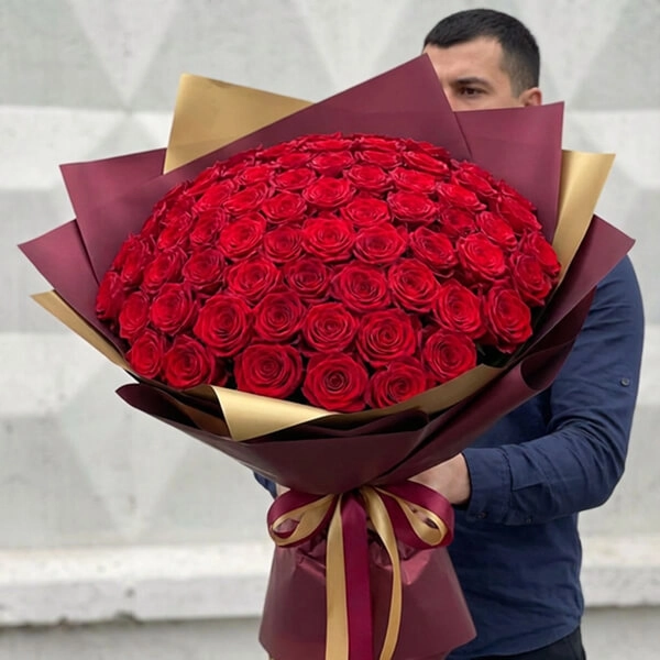 How Many Red Roses Should You Send?