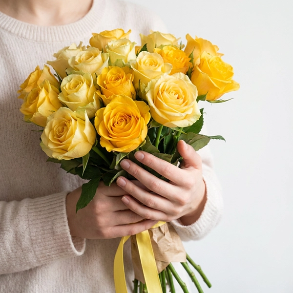 What Do Yellow Roses Mean?